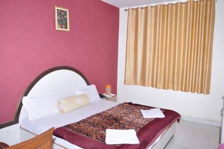 Hotel Royal Palace, Palwal 2